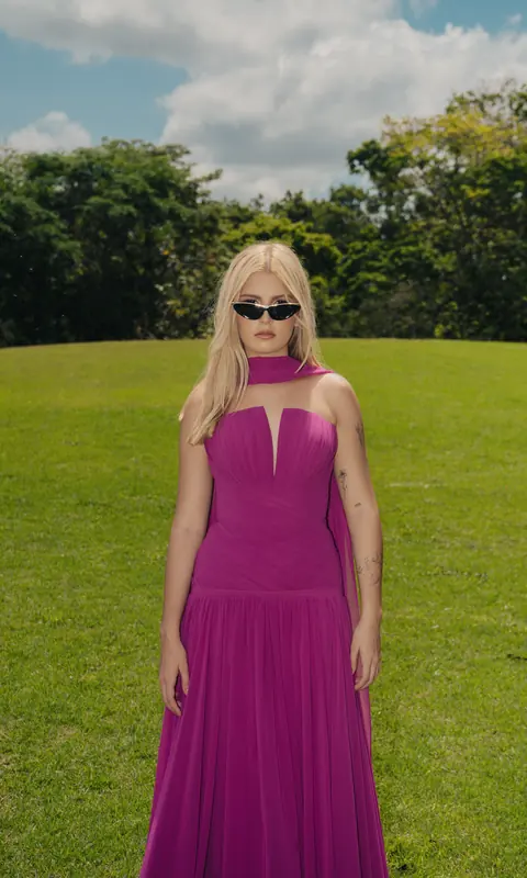 Vestido Tulum, fúcsia, da coleção Summer Muse.